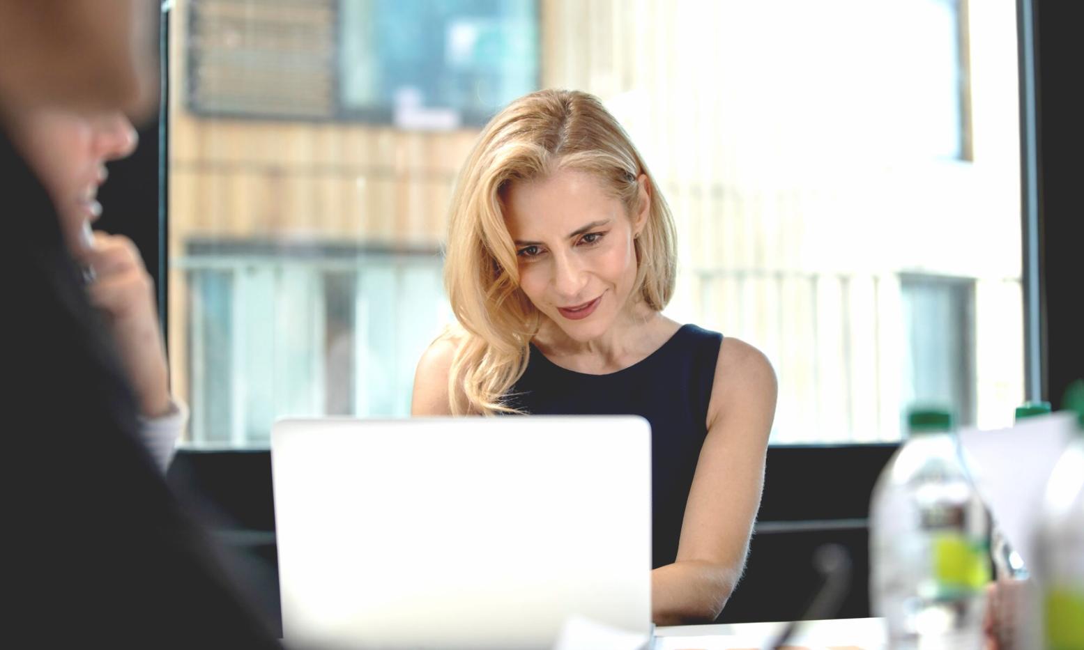 Praktische Finanzanalyse mit realen Unternehmensdaten